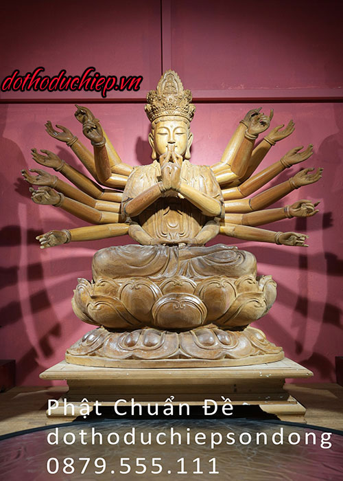 Tượng Phật Chuẩn Đề 
